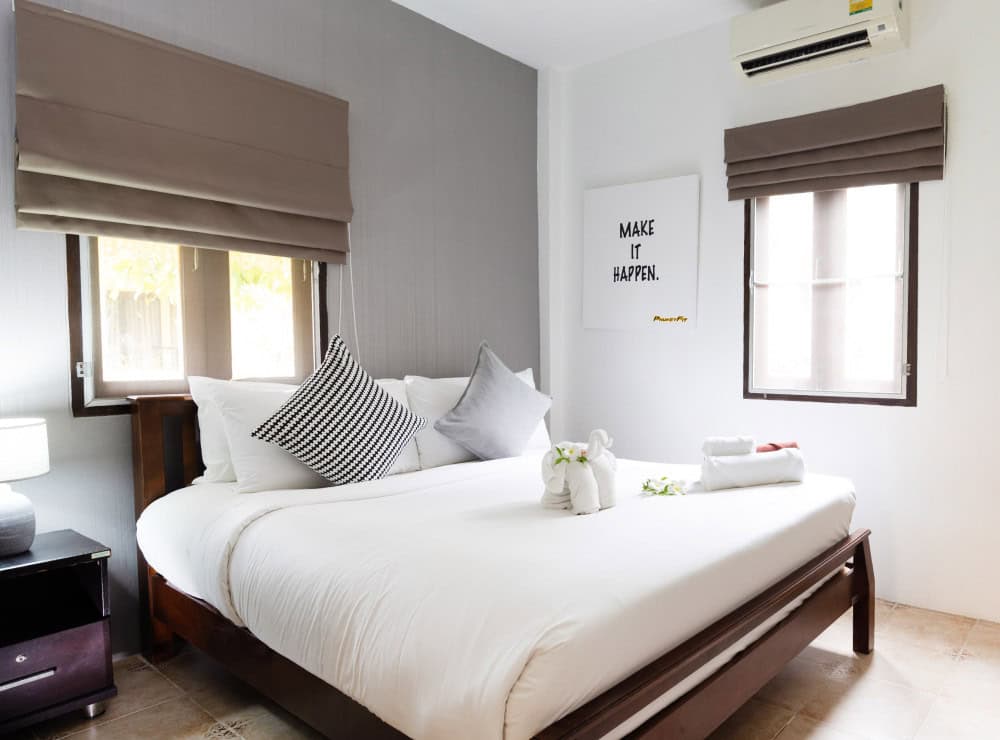image of PhuketFit single room bed at Thailand health & fitness resort