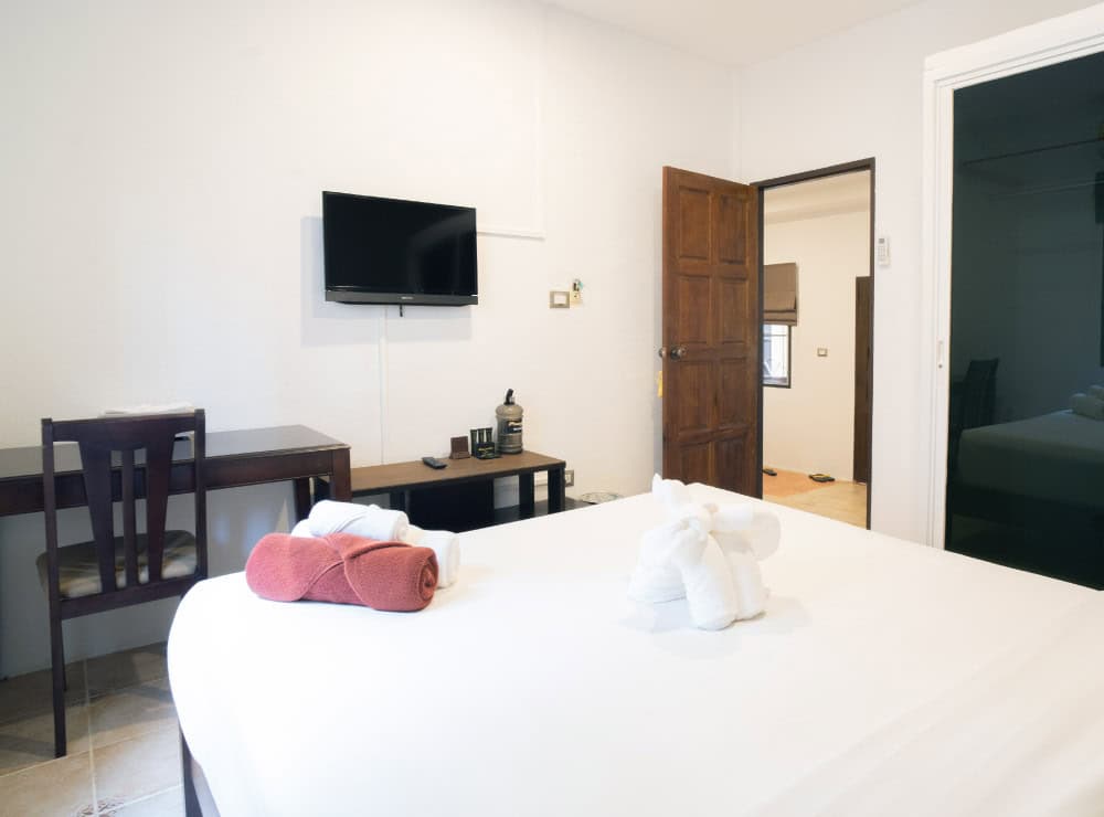 image of PhuketFit single room tv at Thailand health & fitness resort
