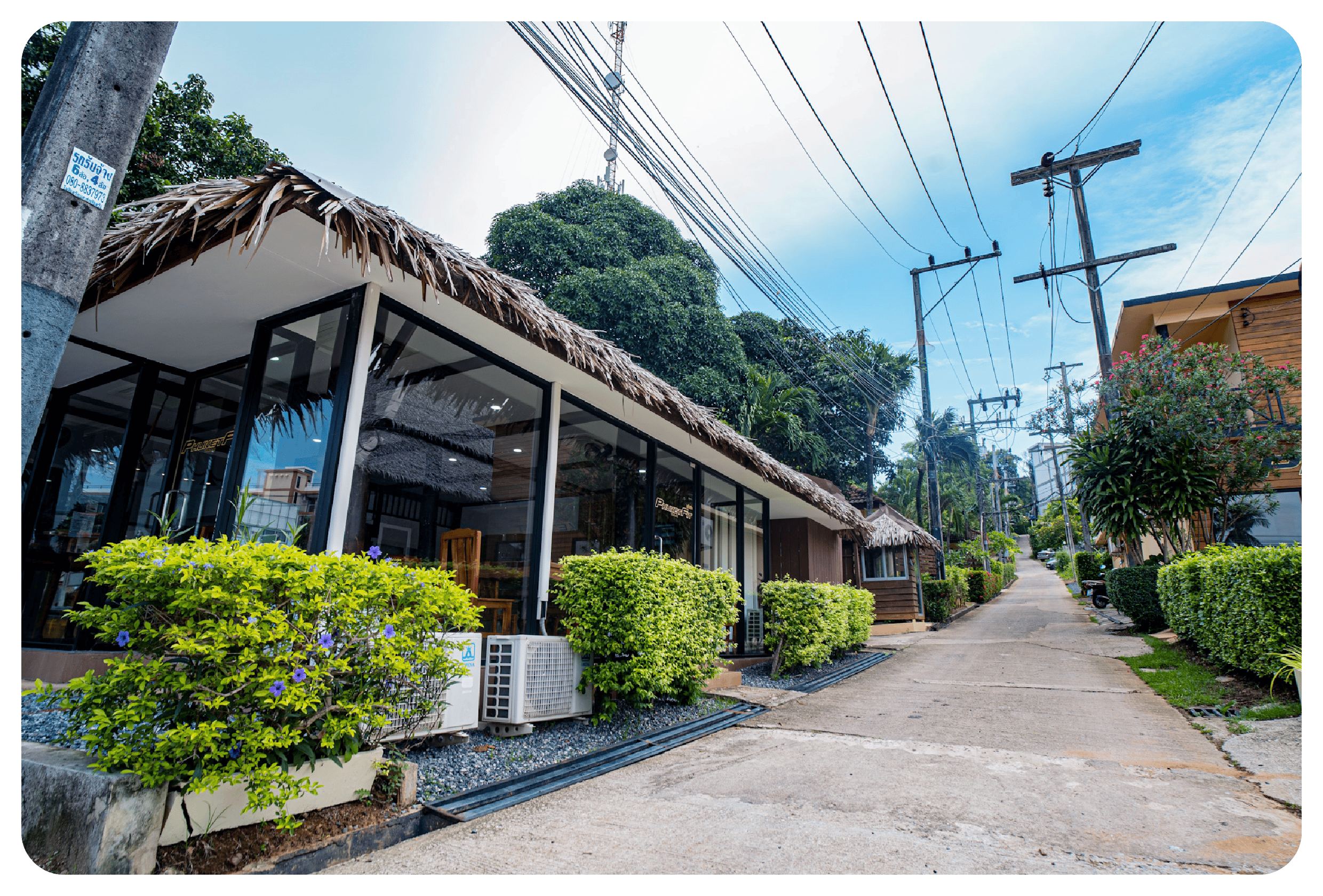 photo of PhuketFit restaurant building exterior