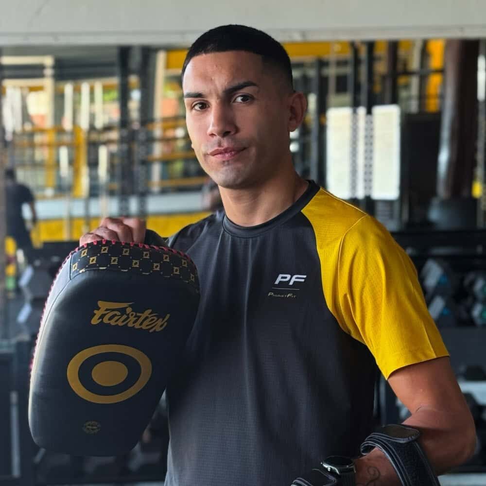 phuketfit-coach-agustin-muay-thai-trainer-at-thailand-fitness-camp-phuket