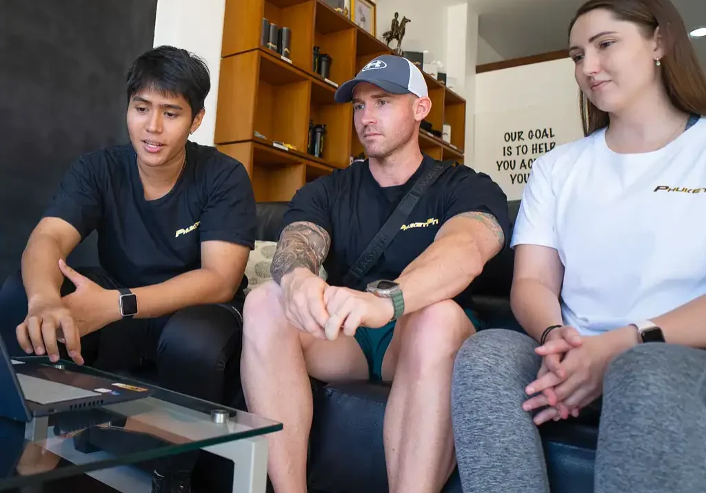 Couple looking to achieve goals together at PhuketFit couples fitness retreat in Thailand