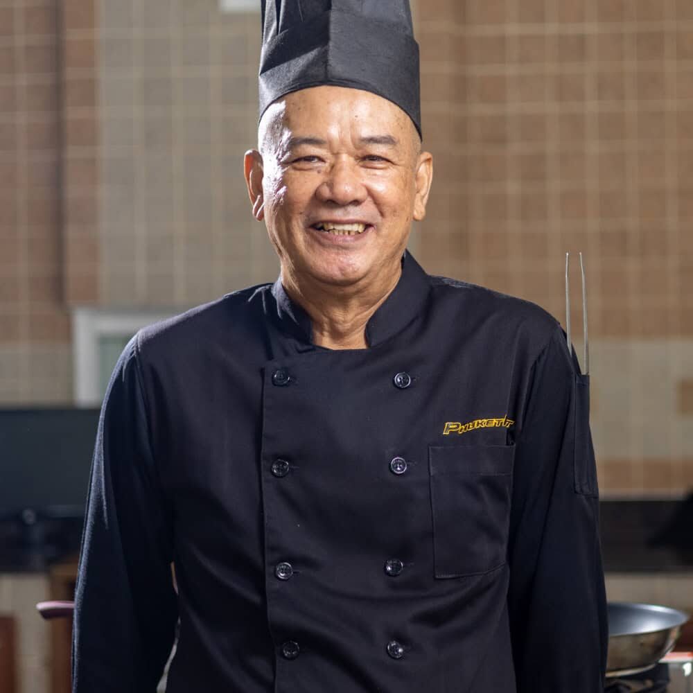 image of PhuketFit chef wara at health and fitness retreat in Thailand